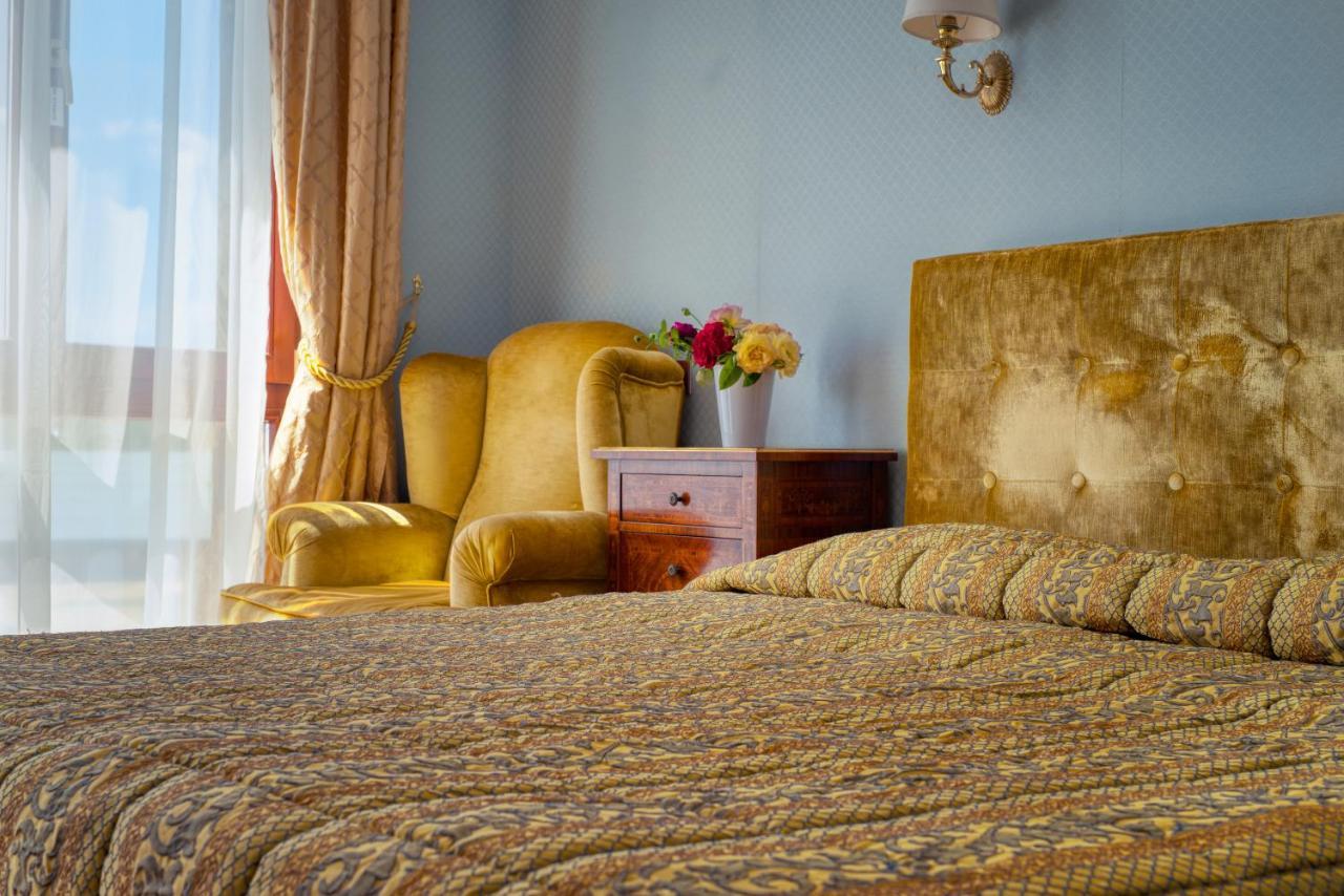Hotel Soli Invicto Elenovo  Buitenkant foto