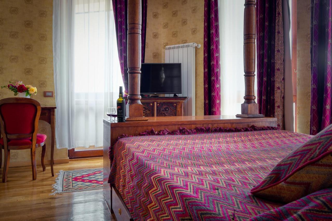 Hotel Soli Invicto Elenovo  Buitenkant foto